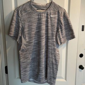 NIKE PRO COMBAT t-shirt